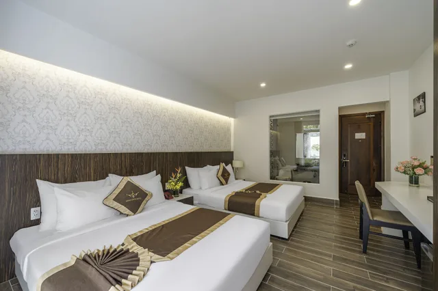 Family, 2 Queen Beds, Minh Chien Hotel 1/9