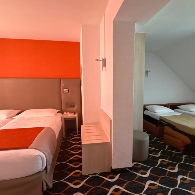 جناح جونيور بسرير فردي، Eden Hotel 7/7