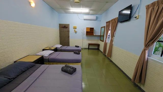 غرفة عائلية بسرير مزدوج وسريرين منفصلين، Budget Beach Resort 1/1