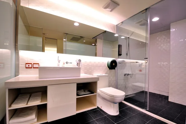 غرفة أساسية بفراش فوتون وسرير كينج، Audi Garden Business Hotel 3/3
