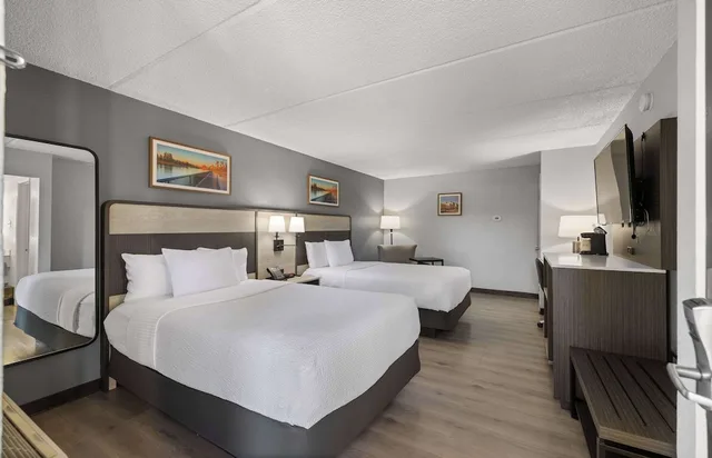 غرفة بسريرين مزدوجين لذوي الإعاقة، La Quinta Inn Stockton 5/10