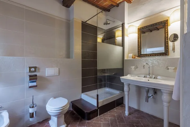 شقة بانورامية بسريرين كينج بإطلالة على الحديقة، Hotel Villa Sermolli 5/5