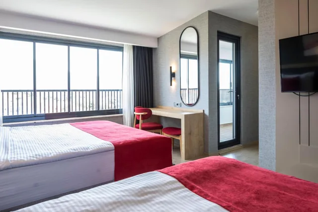 Standard, Twin Beds, Land Side, Balcony، Ramada by Wyndham Dalaman 5/7