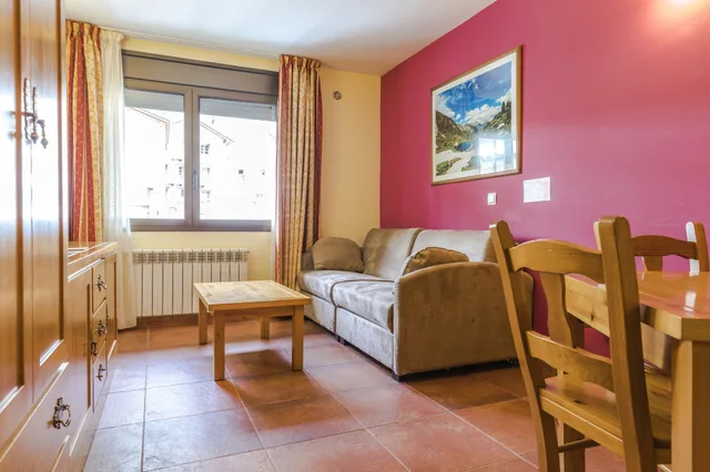 Apartment, 4 Beds, Mountain View, Apartamentos Sant Moritz 6/10