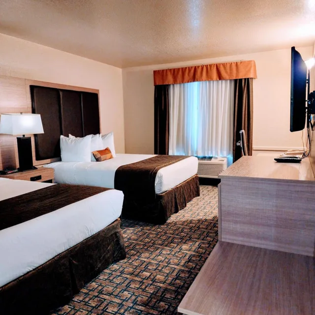 غرفة سوبيريور بسرير مزدوج، Ramada By Wyndham Lloydminster 4/10