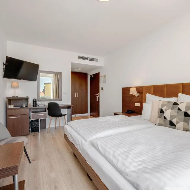 Standard, Double Bed, Antares Hotel 8/10