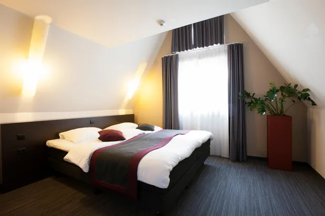 غرفة سوبيريور بسرير كينج، HOTEL MERCURE MECHELEN VE 3/6