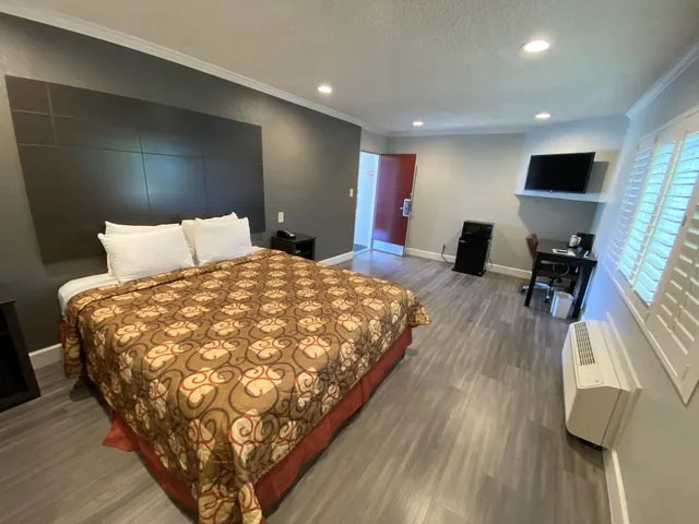 غرفة كومفورت بسرير كوين، Budget Inn of Hayward 4/10