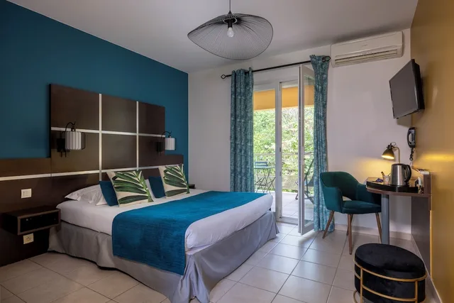 غرفة كومفورت بسرير مزدوج بشرفة، The Originals City, Hotel Cote Sud, Marseille Est (Inter-Hotel) 5/9