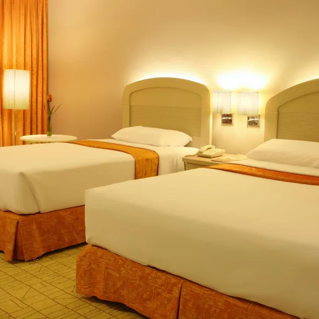 غرفة بريميير ثلاثية، Riviera Mansion Hotel 4/9