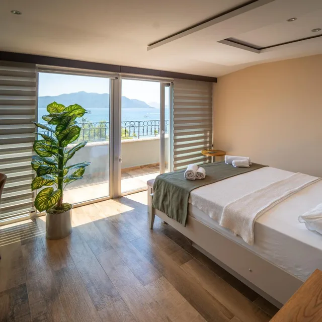 Suite, Sea View, Aurasia Sea Side Hotel 4/10