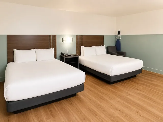 غرفة بسريرين كوين لذوي الإعاقة، Stargazer Inn And Suites 4/10