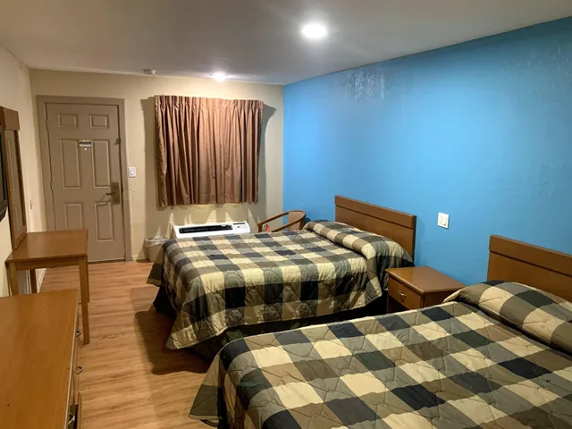 غرفة قياسية مفردة بسرير كينج للمدخنين، OYO Blue Star Inn 5/10