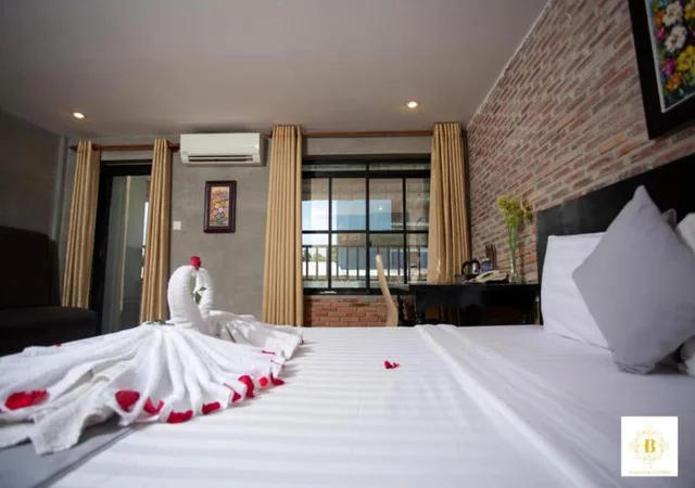 غرفة ديلوكس بسرير كوين بشرفة، Best Central Point Hotel 5/10
