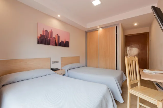 غرفة بسرير مزدوج، Olympia Hotel Ronda I 3/10