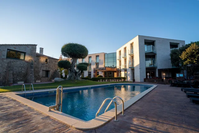 غرفة سوبيريور بسرير مزدوج، Hotel Can Galvany 1/1