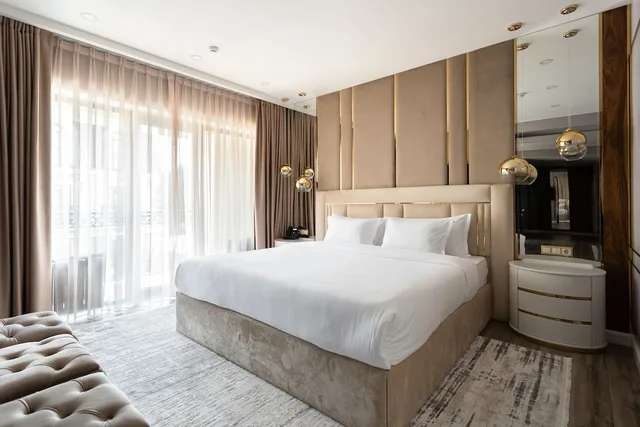جناح بسرير كينج بجاكوزي، Oscar Boutique Hotel 2/5
