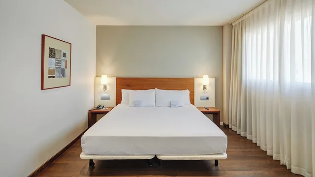غرفة سوبيريور بسرير مزدوج، Sercotel Ciutat de Montcada 1/9