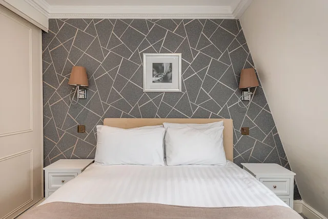 شقة سوبيريور بسرير كوين وسريرين منفصلين بشرفة بغرفتي نوم، Apartment Queensgate Court 7/10
