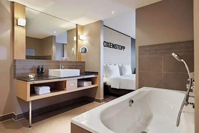 Junior Suite, King Bed, Lindner Hotel Nurburgring Congress 5/5