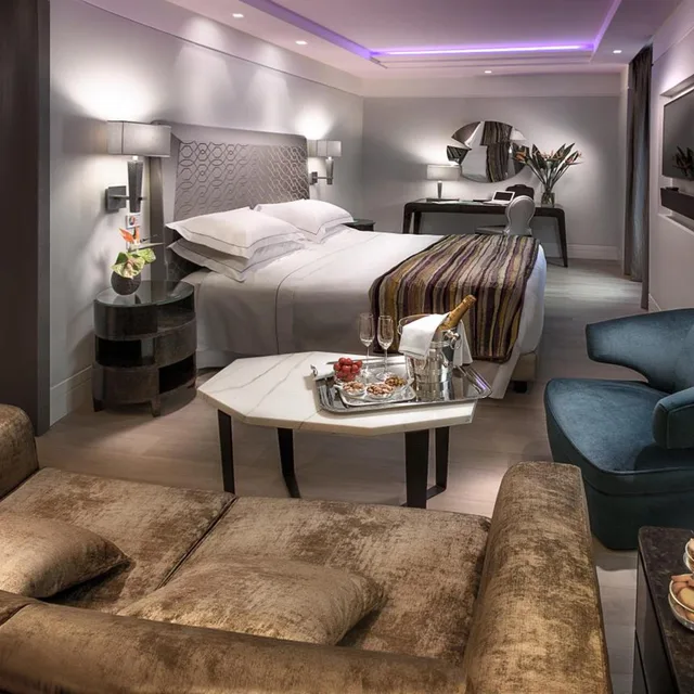 Wellness, Executive, Triple, Accessible، Cavour 2/4