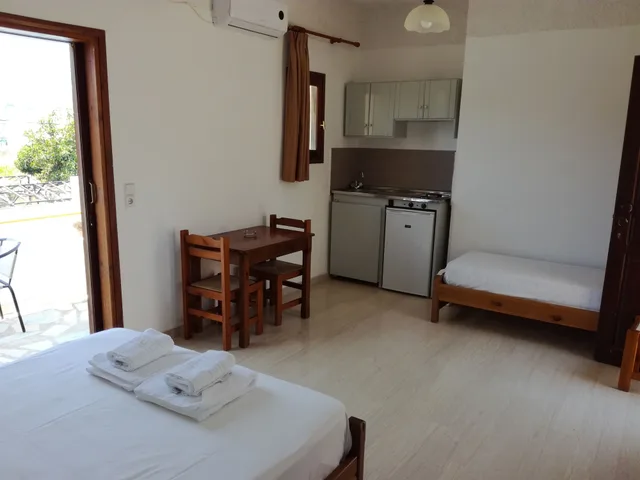 استوديو ثلاثي بسرير مزدوج وسرير فردي، Karmi Studios & Apartments 4/7