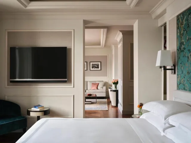 Suite, Palazzo Venezia 1/4