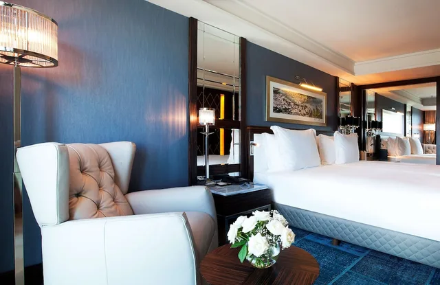 Executive, King Bed, Golden Horn View، Radisson Blu Hotel Istanbul Pera 6/6