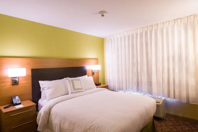 استوديو بسرير كينج مع أريكة، TOWNEPLACE SUITES ROSWELL 3/7