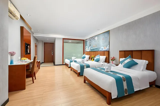 غرفة بزنس ثلاثية بثلاثة أسرّة، Kaiserdom Hotel Guangzhou Airport Branch 2/2