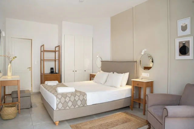 غرفة مزدوجة سوبيريور، Nami Hotel & Suites 4/9