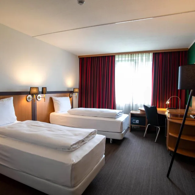 غرفة قياسية بسرير مزدوج أو سريرين منفصلين، Best Western Conference Airporthotel Frankfurt-Moerfelden 4/10