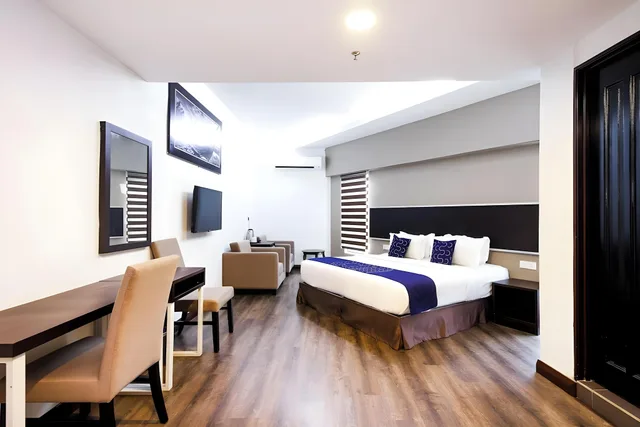 جناح بسرير مزدوج بإطلالة على المدينة بحوض جاكوزي بحوض استحمام، Palette KL Sentral near Pudu LRT formerly RPC Blissful Homes 1/2