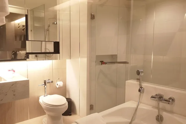 2 Bedrooms, Suite, 1 King and 1 Single Beds, Ocean Front، Tsix5 Phenomenal 6/7