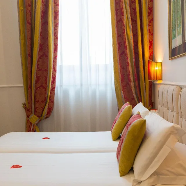 غرفة ثلاثية، Hotel Milton Roma 4/5