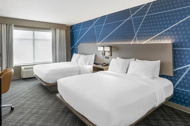 غرفة قياسية بسريرين كوين، Comfort Inn & Suites Hampton Near Coliseum 3/4