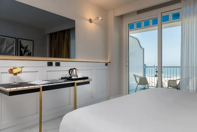 غرفة كومفورت بإطلالة على البحر مفردة بسرير مزدوج، Savoia Hotel Rimini 5/6