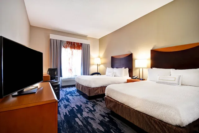 غرفة بسريرين كوين مع أريكة، Fairfield Inn Suites by Marriott Atlanta Kennesaw 2/9