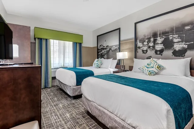 غرفة قياسية بسريرين كوين، The Freeport Hotel Ascend Hotel Collection 1/7