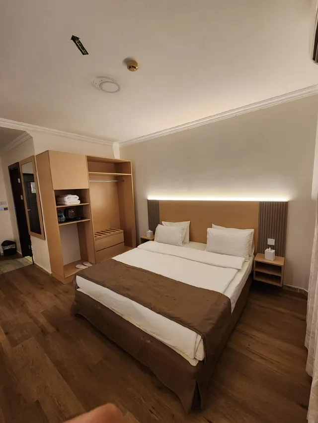 Room, Double or Twin Bed, SHARJAH INTERNATIONAL AIRPORT HOTEL 1/1