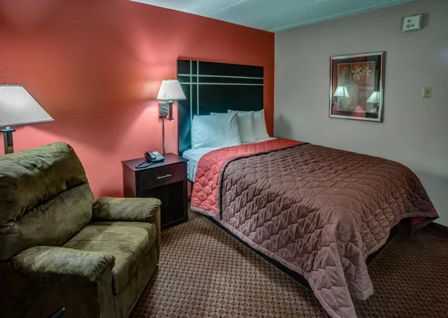 غرفة بسرير كوين، Prime Rate Inn 2/3