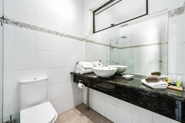 غرفة سوبيريور بسرير فردي وسرير كوين، Comfort Inn Coach & Bushmans 19/20