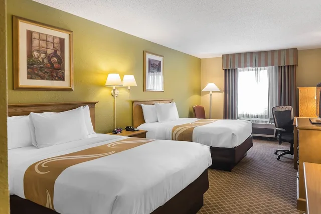 غرفة بسريرين مزدوجين لذوي الإعاقة، Quality Inn Perrysburg - Toledo South 9/10