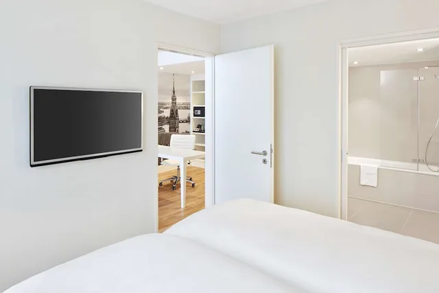 Family, 1 Double and 1 Single Bed, Nh Collection Hamburg City 3/6