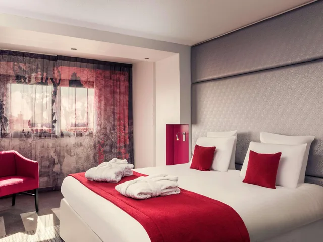 غرفة بسرير مزدوج، Hotel Mercure Paris Montmartre Sacre-Coeur 1/6