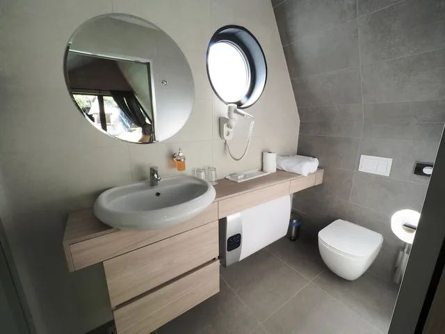 House, Double Bed, Near the Lake، Plitvice Holiday Resort 2/2
