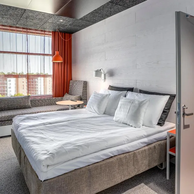 Standard, King Bed, Sofa, Original Sokos Hotel Kupittaa 1/10