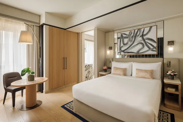 Park, Queen Bed، Park Hyatt Milano Hotel 1/8