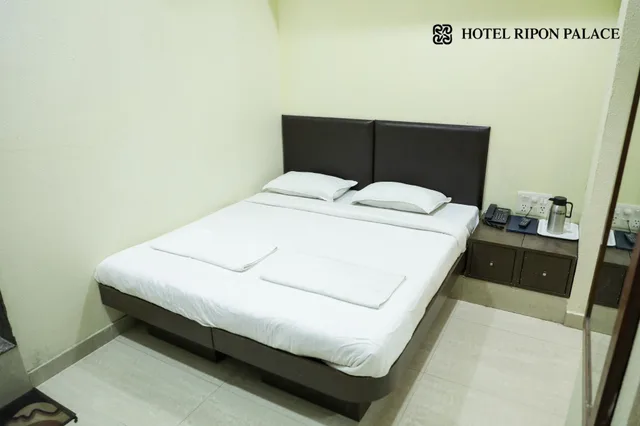 غرفة ديلوكس بسرير مزدوج، Oyo Rooms Mumbai Central 1/2