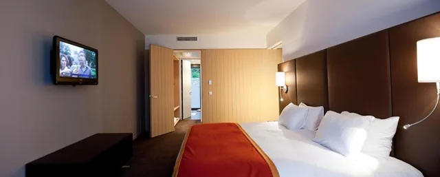 جناح ديلوكس بسرير كينج، Hotel De La Source 1/2